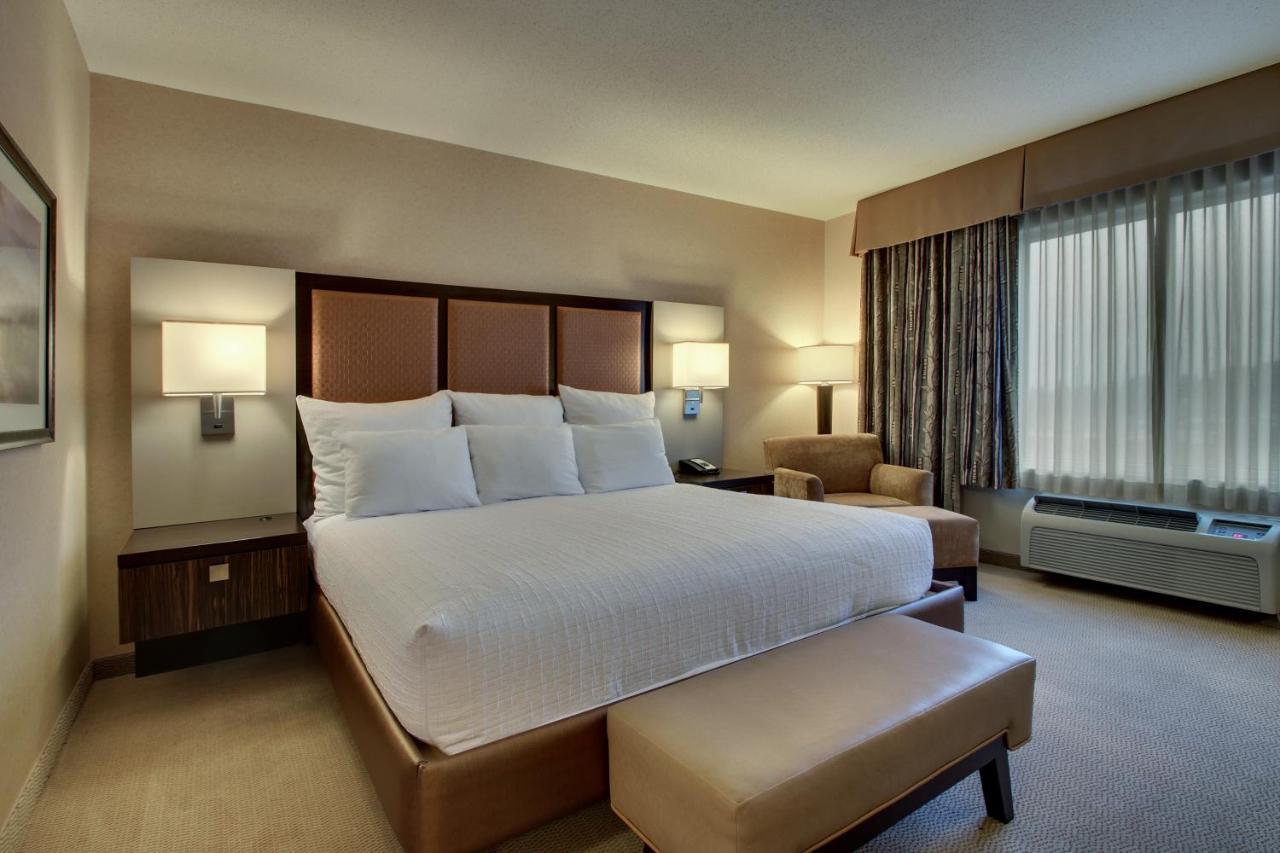 The Inn At Charles Town / Hollywood Casino Exterior photo